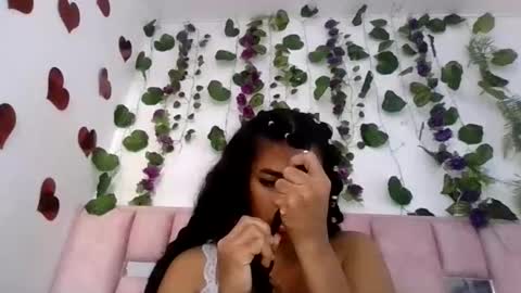 abby_moss_2 online show from April 21, 2026, 12:33 pm