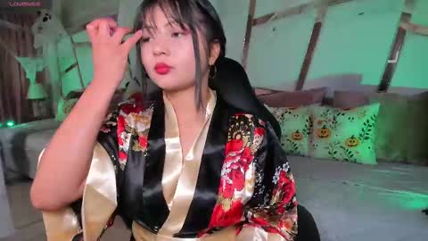 Abby Roux online show from November 1, 2025, 2:13 am