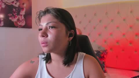 Abby Roux online show from November 17, 2025, 3:23 am