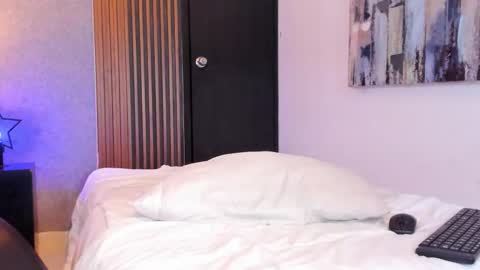 Abby online show from November 15, 2025, 9:43 pm