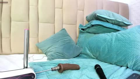 abbyadams23 online show from January 13, 2025, 2:39 am