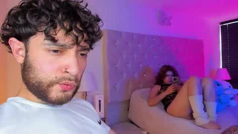 START TRANSMISSION ---- AM COLOMBIA TIME online show from September 14, 2025, 9:03 pm