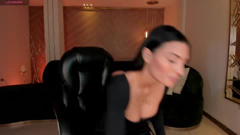 Abby Dalton  online show from September 14, 2025, 11:09 am