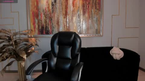 Abby Dalton  online show from October 16, 2025, 5:47 pm