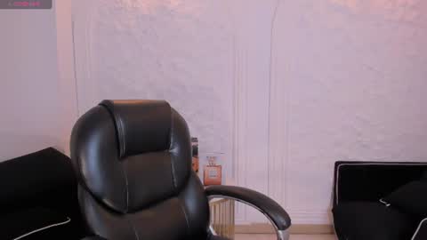 Snapshot of abbydalton chatting on June 14, 2026, 4:42 pm Abby Dalton online show from June 14, 2026, 4:42 pm