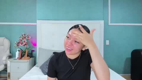 Abby Dixon  online show from February 16, 2026, 12:12 pm