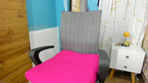 sara online show from October 31, 2025, 4:57 am