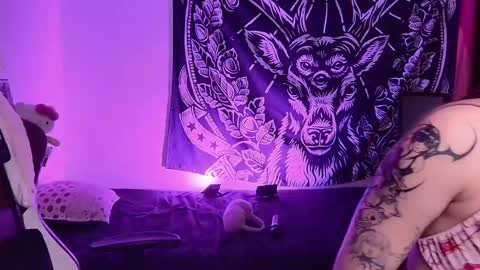  Abby Lizzy  online show from March 9, 2025, 9:25 pm