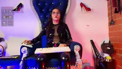 Miss Abby online show from November 9, 2025, 7:56 pm