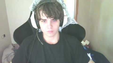 Snapshot of abbysal_blade chatting on July 1, 2026, 7:43 am abbysal_blade online show from July 1, 2026, 7:43 am