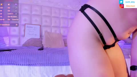 Abigail online show from December 5, 2024, 2:44 pm