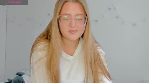 Abby    Stream at Sat  Sun  Mon  Fri online show from September 20, 2025, 1:45 pm