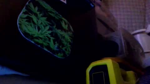 Snapshot of abdaziz8686 chatting on March 3, 2026, 1:12 am abdaziz8686 online show from March 3, 2026, 1:12 am