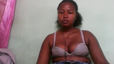 abella677022 online show from March 16, 2026, 6:01 pm