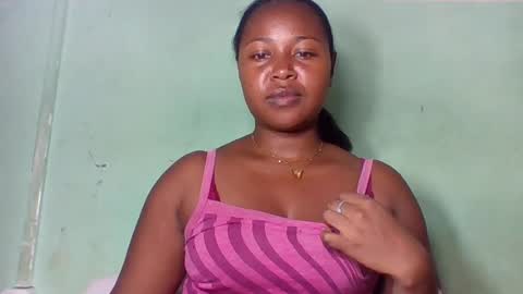 Snapshot of abella677022 chatting on July 1, 2026, 9:11 am abella677022 online show from July 1, 2026, 9:11 am