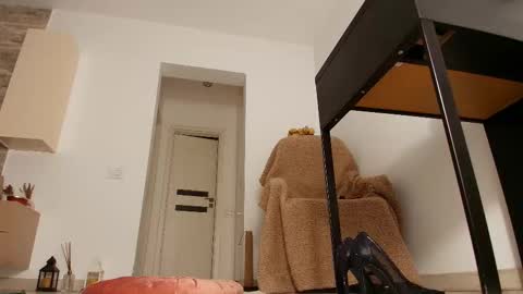 Mermaid online show from October 2, 2025, 9:00 pm