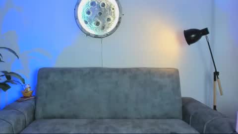  Abella and Kendra  online show from December 18, 2025, 11:22 pm