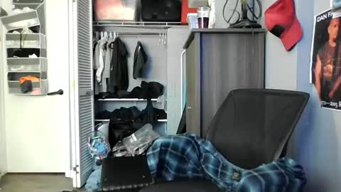AJ online show from June 19, 2026, 2:54 pm