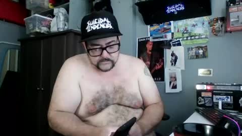 AJ online show from June 26, 2026, 1:37 pm