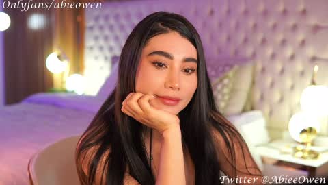 abie_owen online show from March 12, 2025, 12:53 am