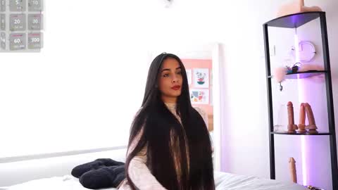 Snapshot of abigail_adamss_ chatting on March 11, 2026, 7:42 pm Abigail online show from March 11, 2026, 7:42 pm