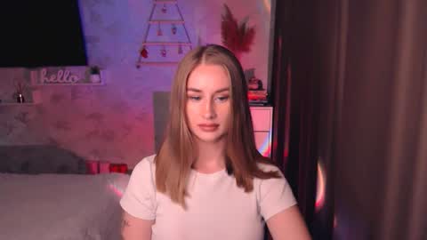 Anna online show from November 30, 2025, 7:18 pm