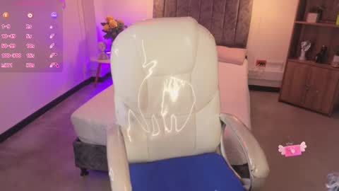 Abigail online show from September 26, 2025, 8:35 pm