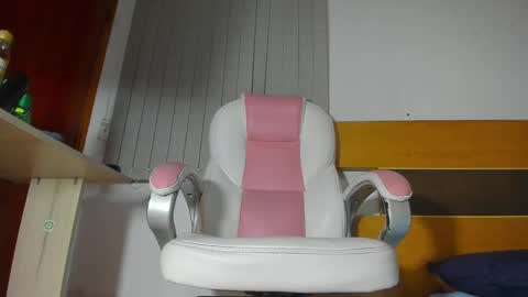 Abigail online show from February 22, 2025, 3:12 am