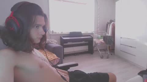 hi  cum in pvt noi extra tip online show from February 6, 2025, 11:32 am