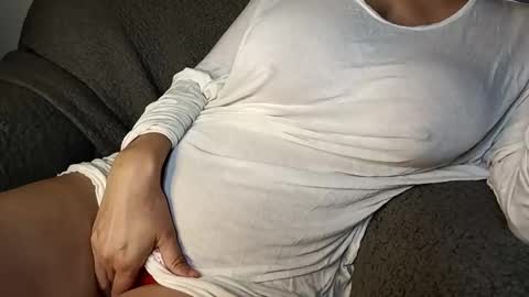 abril2026 online show from April 20, 2026, 6:20 pm