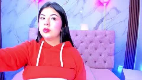 Abril online show from March 11, 2026, 11:27 am