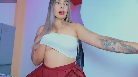 Abril online show from April 19, 2026, 11:07 pm