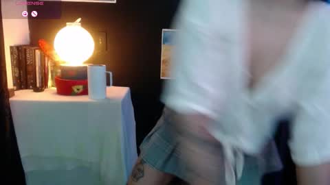 Absenta vert online show from November 3, 2025, 10:10 pm