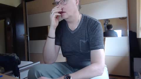 ach471 online show from December 12, 2024, 10:02 am