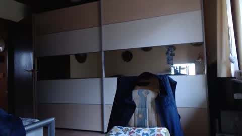 ach471 online show from March 10, 2025, 6:05 am