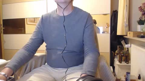 ach471 online show from September 16, 2025, 7:15 pm