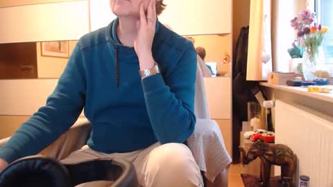 ach471 online show from November 7, 2025, 7:41 am