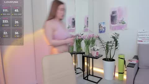 Anna FANSLY yesacid online show from March 10, 2025, 6:23 pm