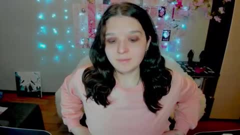 Kate online show from April 21, 2026, 3:24 am