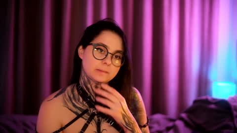 acid_pie online show from January 25, 2025, 11:43 pm