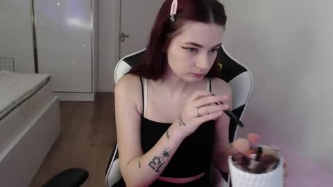 Snapshot of ackerm4n chatting on November 7, 2025, 7:41 am Mikasa online show from November 7, 2025, 7:41 am