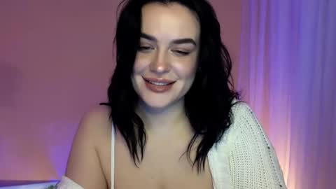 my inst   love inside 17 online show from February 28, 2025, 6:09 pm