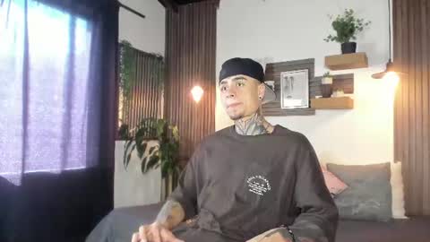Snapshot of acxel_prescot chatting on July 17, 2026, 8:35 pm Acxel online show from July 17, 2026, 8:35 pm