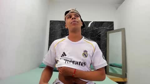 ada_brooke online show from November 15, 2025, 7:21 pm