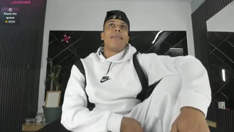 ada_brooke online show from April 21, 2026, 10:54 am