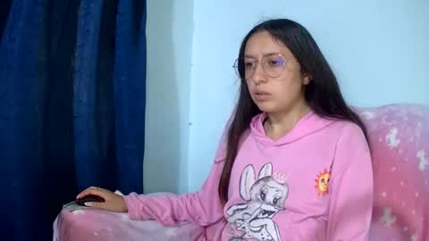 Ada naugthy28 online show from November 14, 2025, 7:01 pm