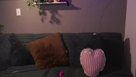 Adahara online show from October 24, 2025, 1:57 am