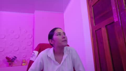 Adaira online show from November 10, 2025, 3:27 am