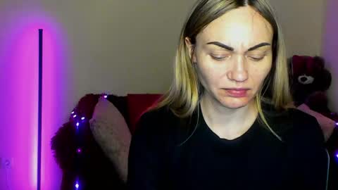 Adalina online show from April 18, 2026, 6:01 pm