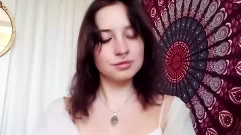 Adalyn online show from October 20, 2025, 6:36 am